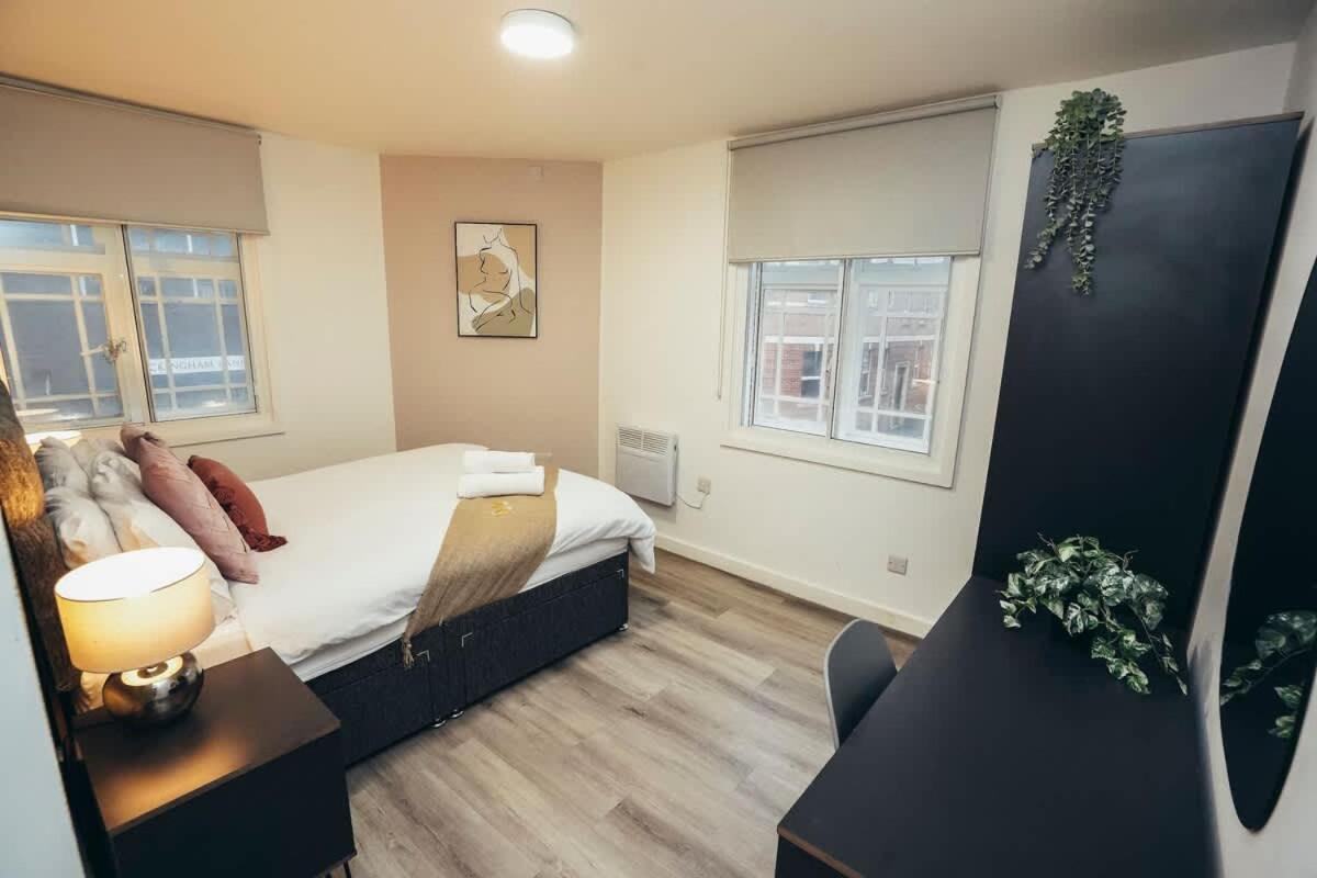2Br City Centre Apt, Self Check In, Wifi, By Derbnb Sheffield Exteriér fotografie