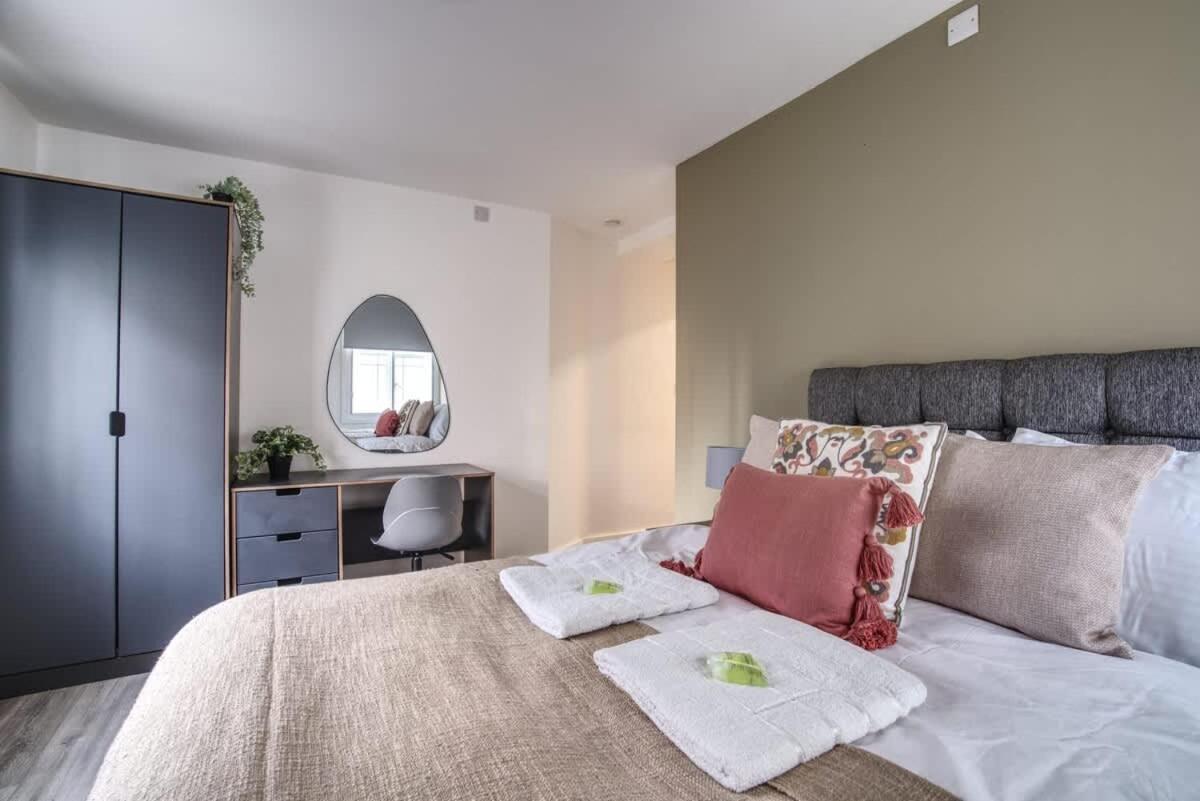 2Br City Centre Apt, Self Check In, Wifi, By Derbnb Sheffield Exteriér fotografie