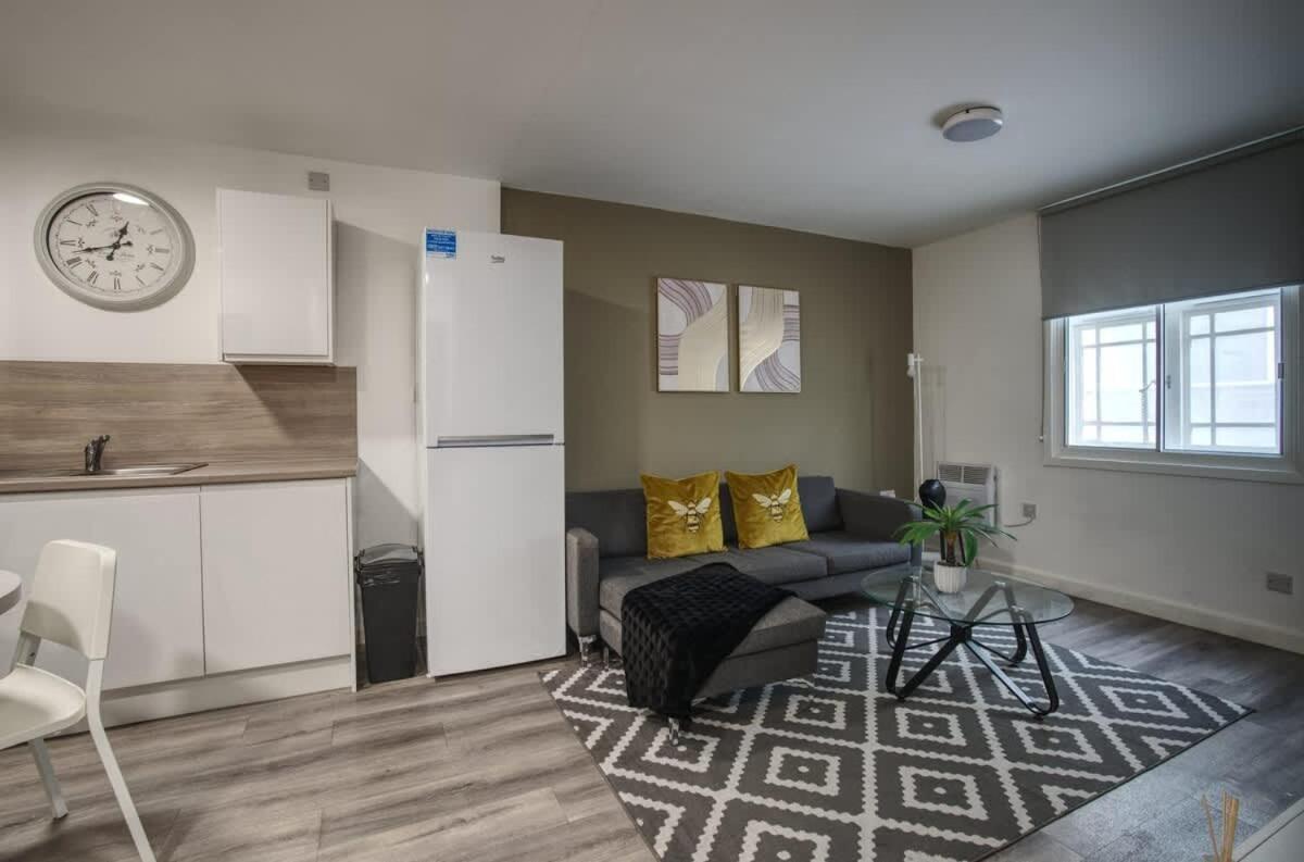 2Br City Centre Apt, Self Check In, Wifi, By Derbnb Sheffield Exteriér fotografie