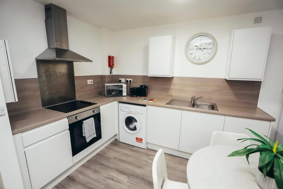 2Br City Centre Apt, Self Check In, Wifi, By Derbnb Sheffield Exteriér fotografie
