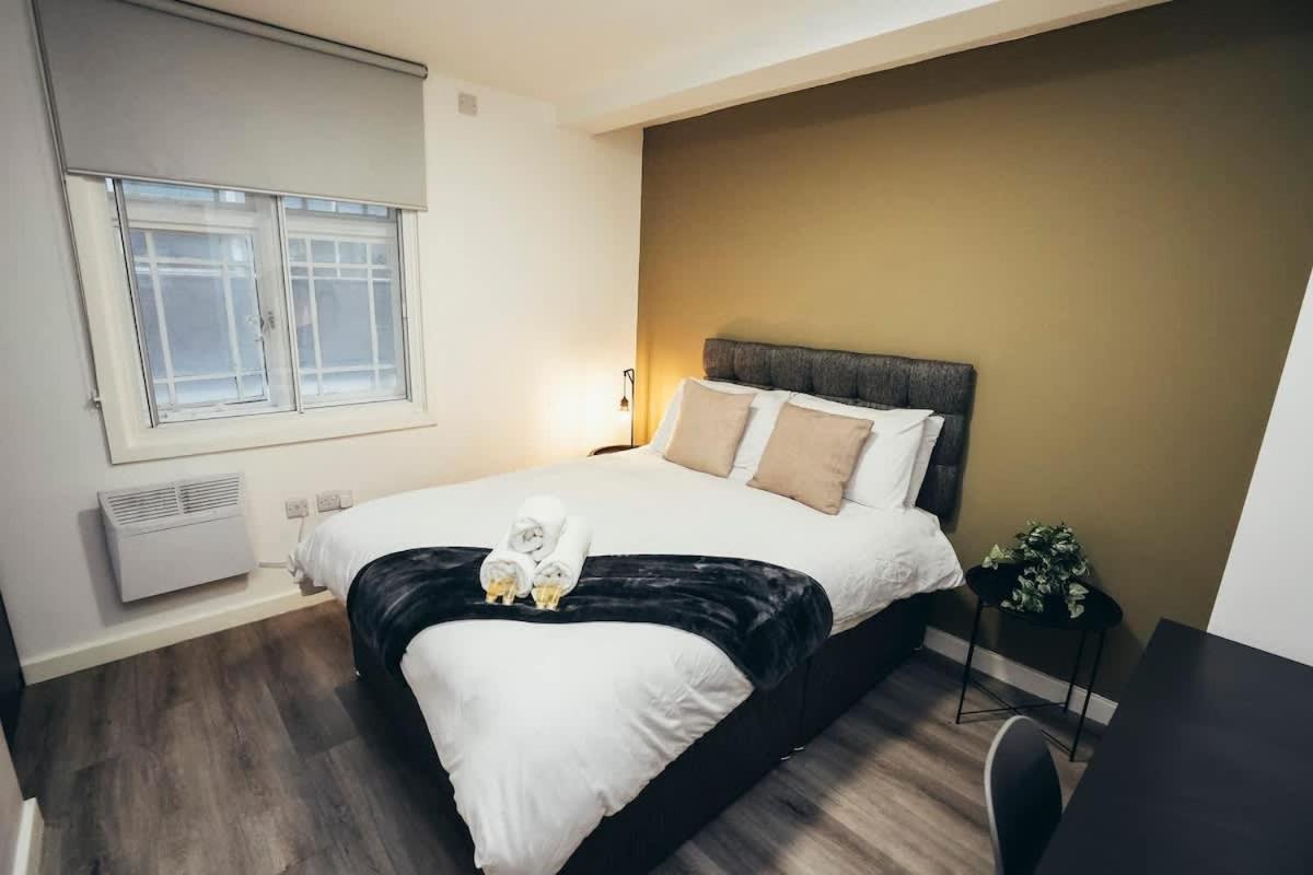2Br City Centre Apt, Self Check In, Wifi, By Derbnb Sheffield Exteriér fotografie