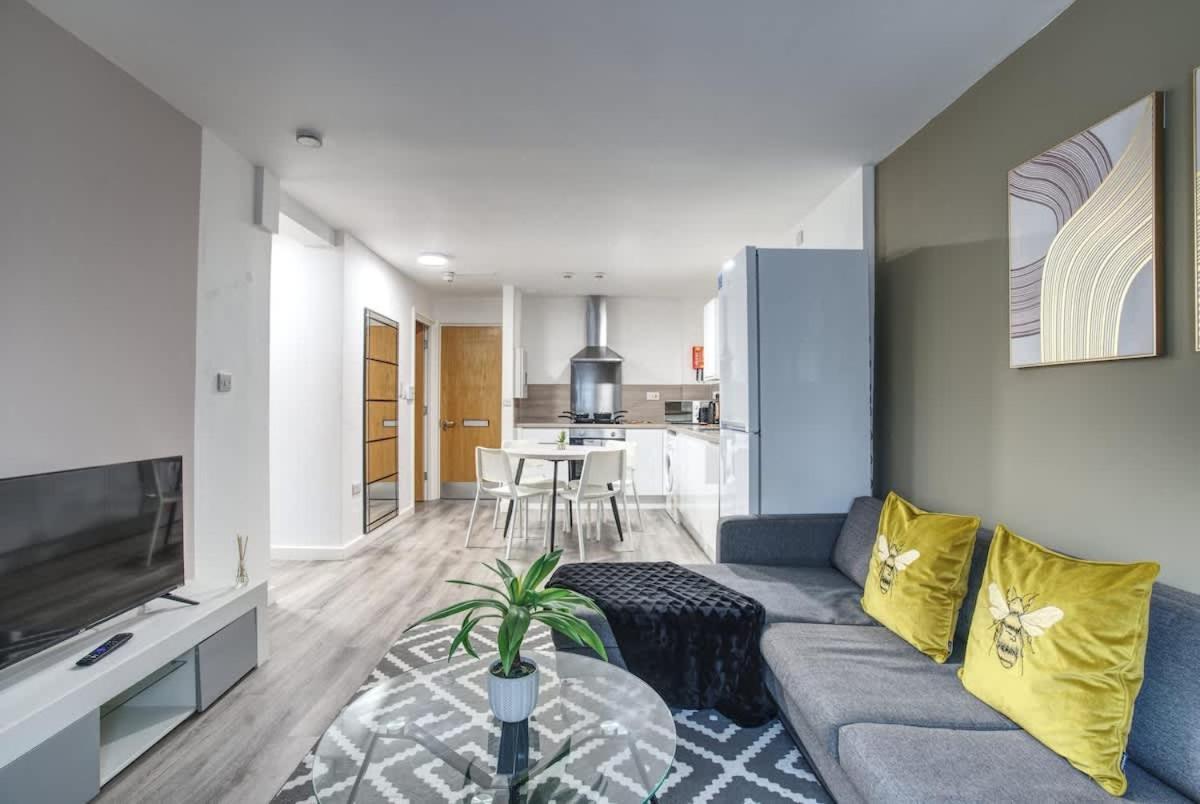 2Br City Centre Apt, Self Check In, Wifi, By Derbnb Sheffield Exteriér fotografie